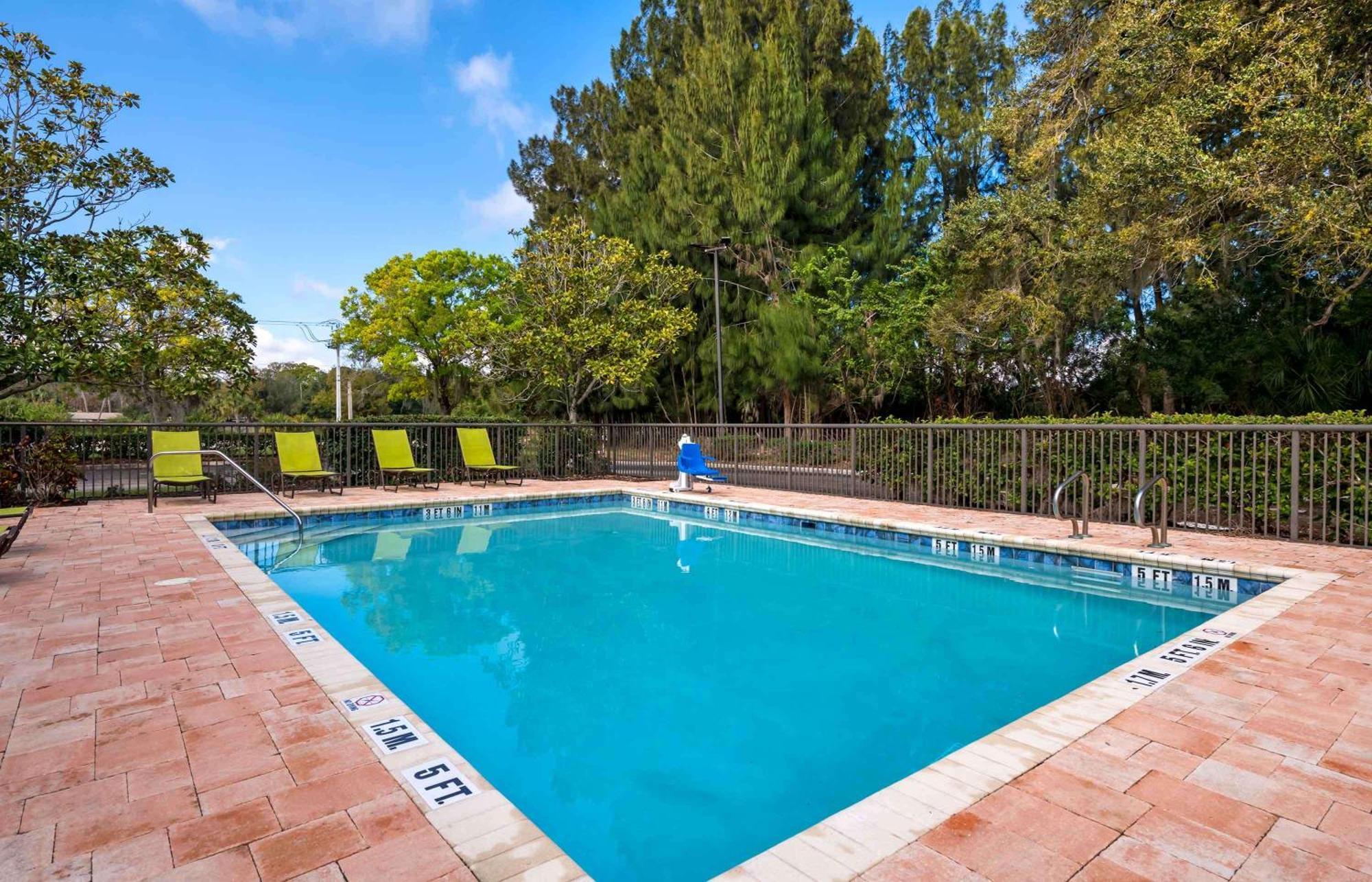 Extended Stay America Suites - Jackson - רידג'לנד מראה חיצוני תמונה